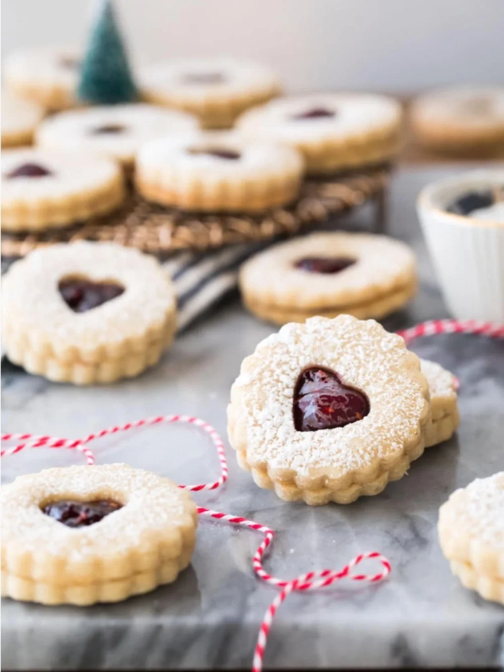 Linzer Cookie Cutters Set